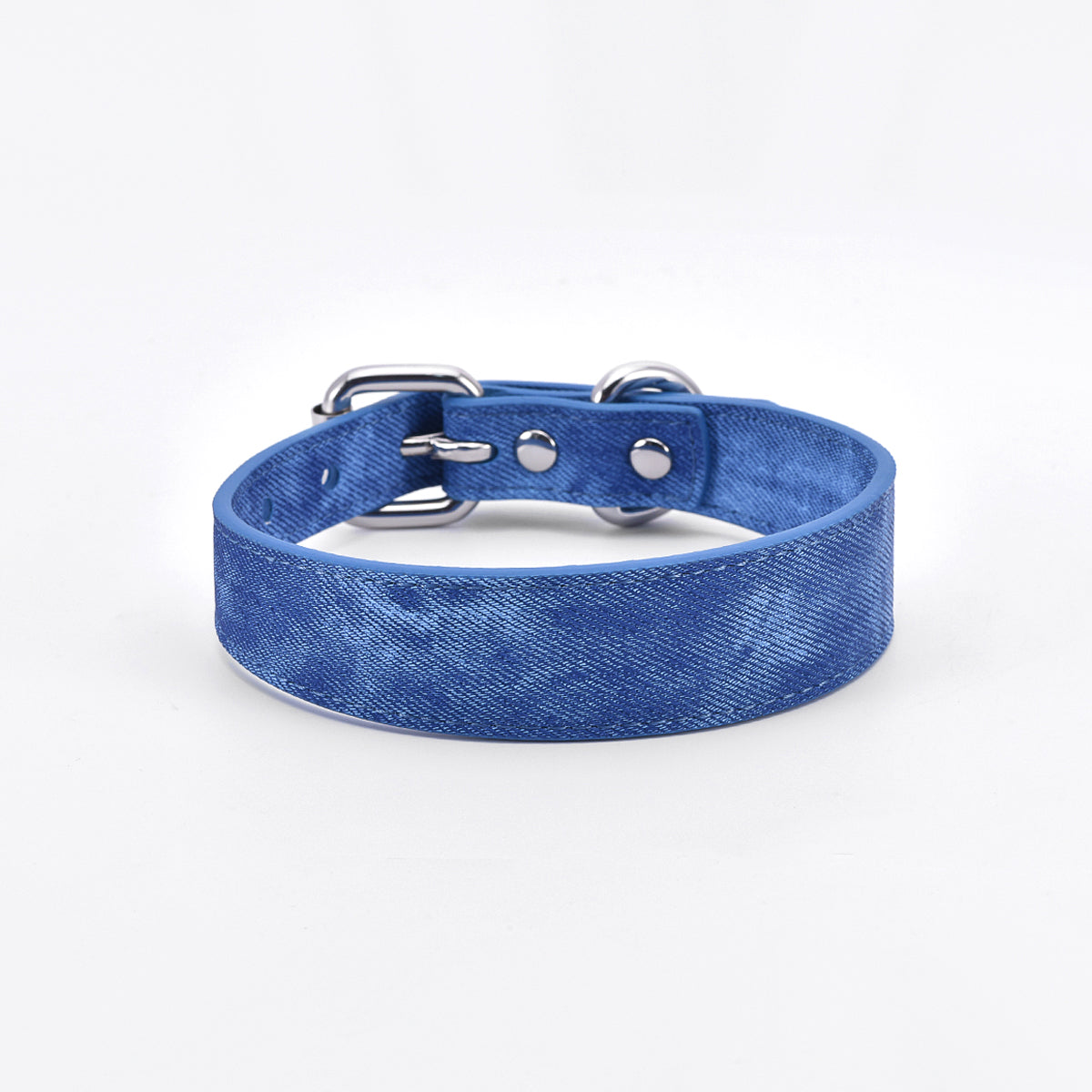 blue-denim-dog-collar-medium-thin.jpg