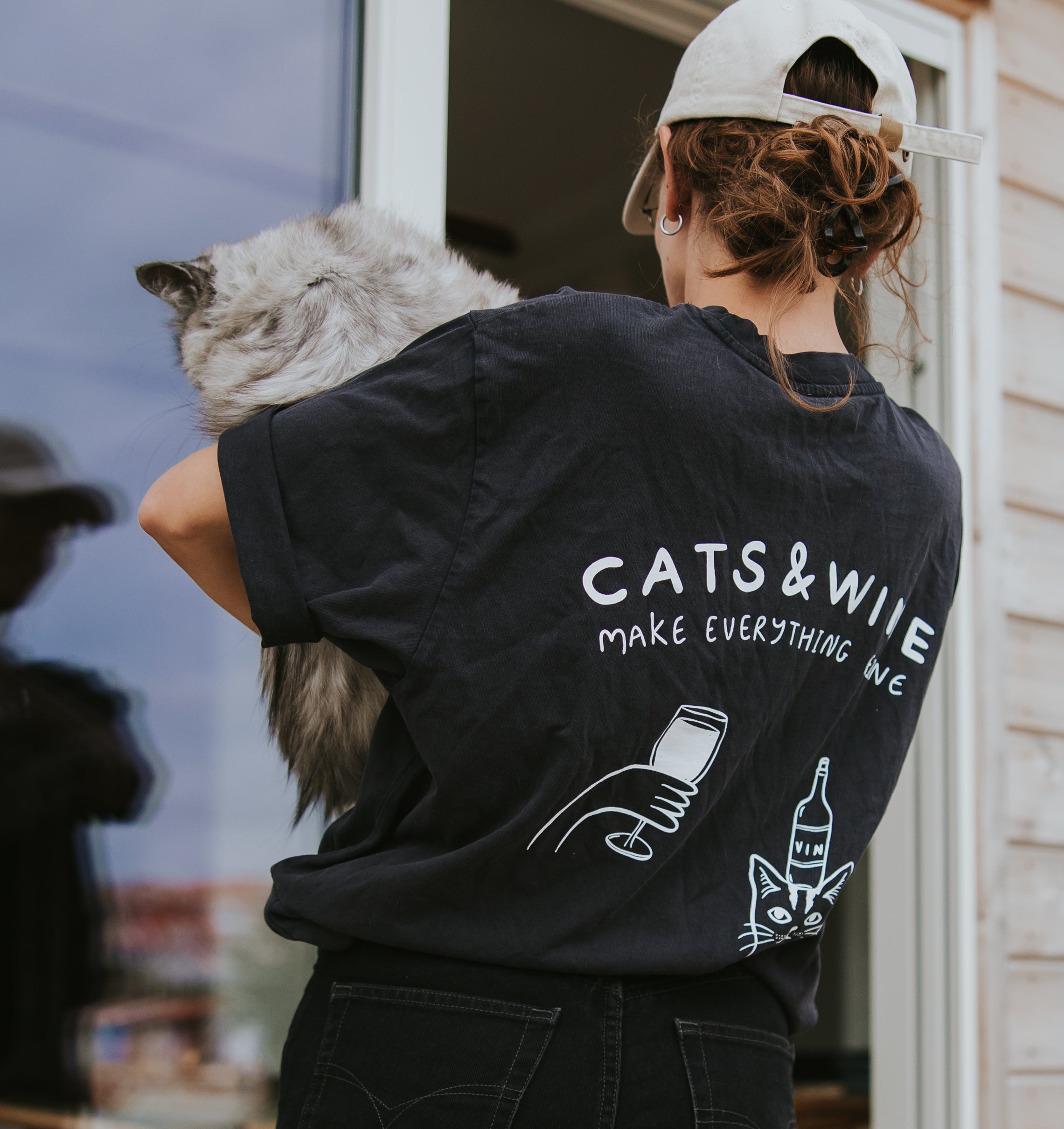 Vintage Black T-shirt - Cats & Wine Make Everything Fine