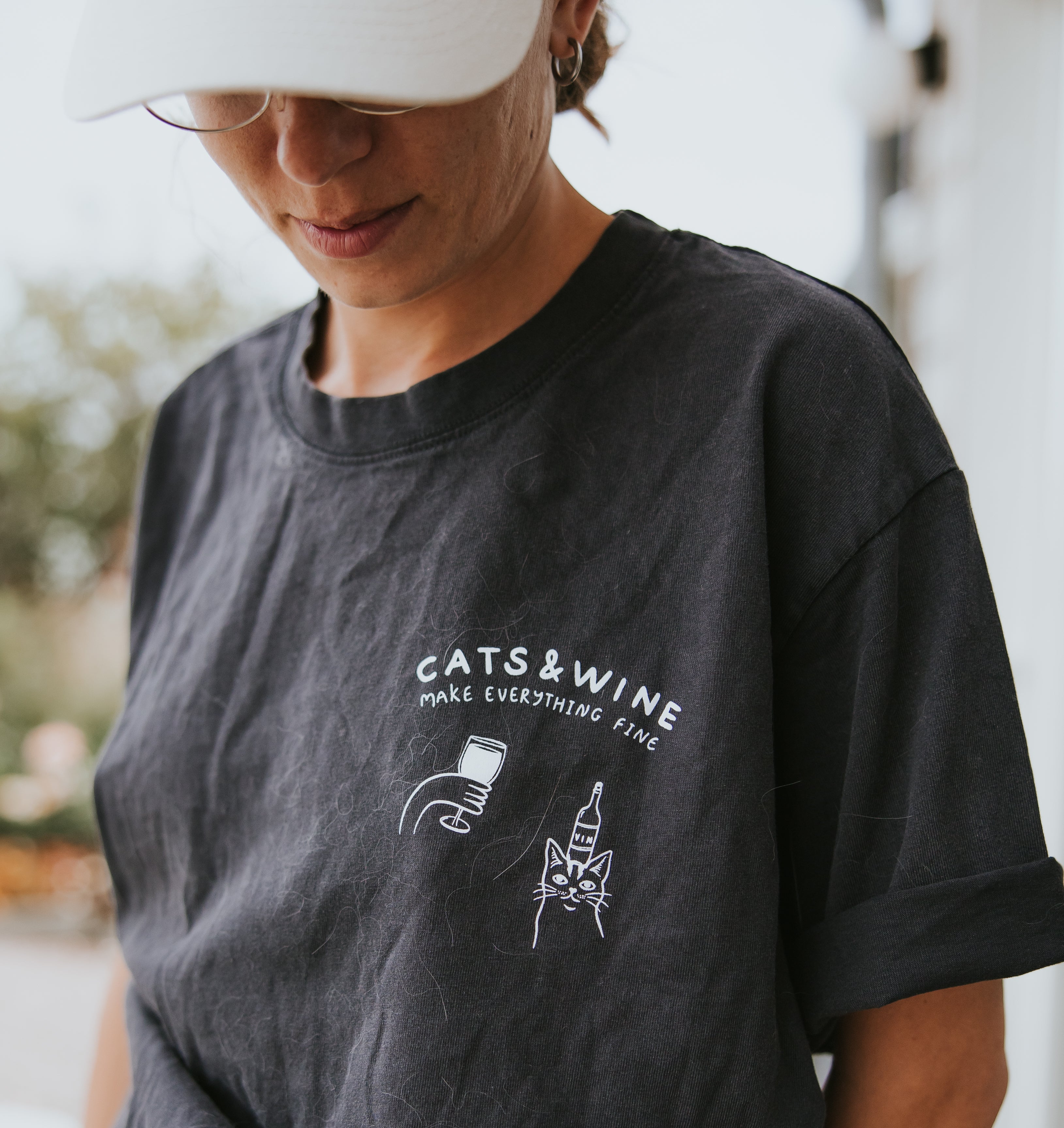 Vintage Black T-shirt - Cats & Wine Make Everything Fine